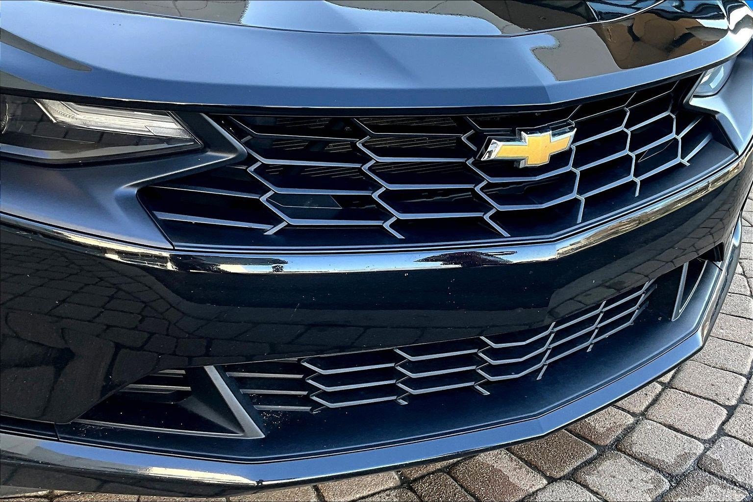 Used 2023 Chevrolet Camaro LT image 30