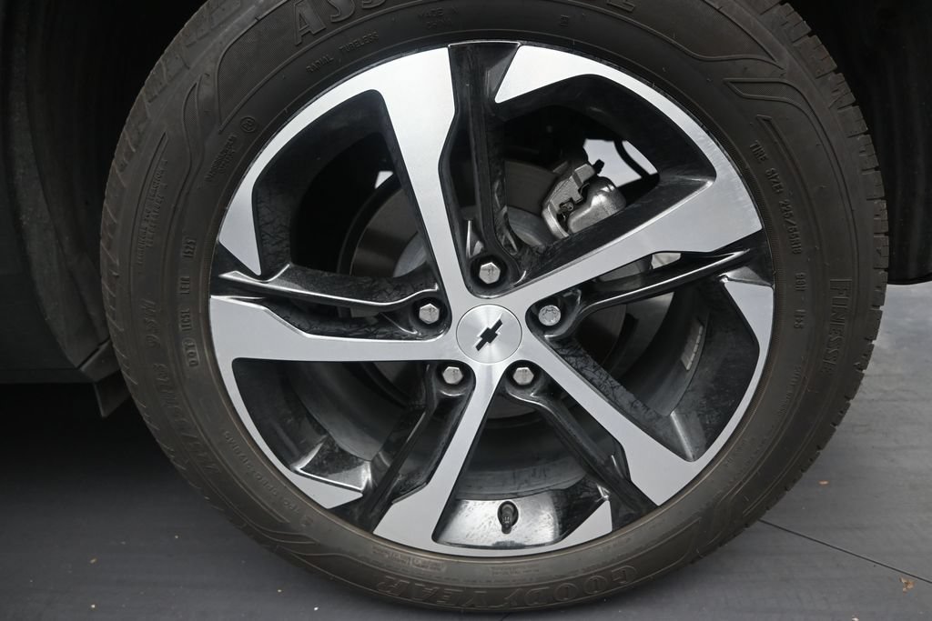 Used 2025 Chevrolet Trax RS w/ Driver Confidence Package FWD image 10