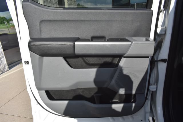 Used 2023 Ford F450 XLT w/ Camper Package AWD/4WD image 37
