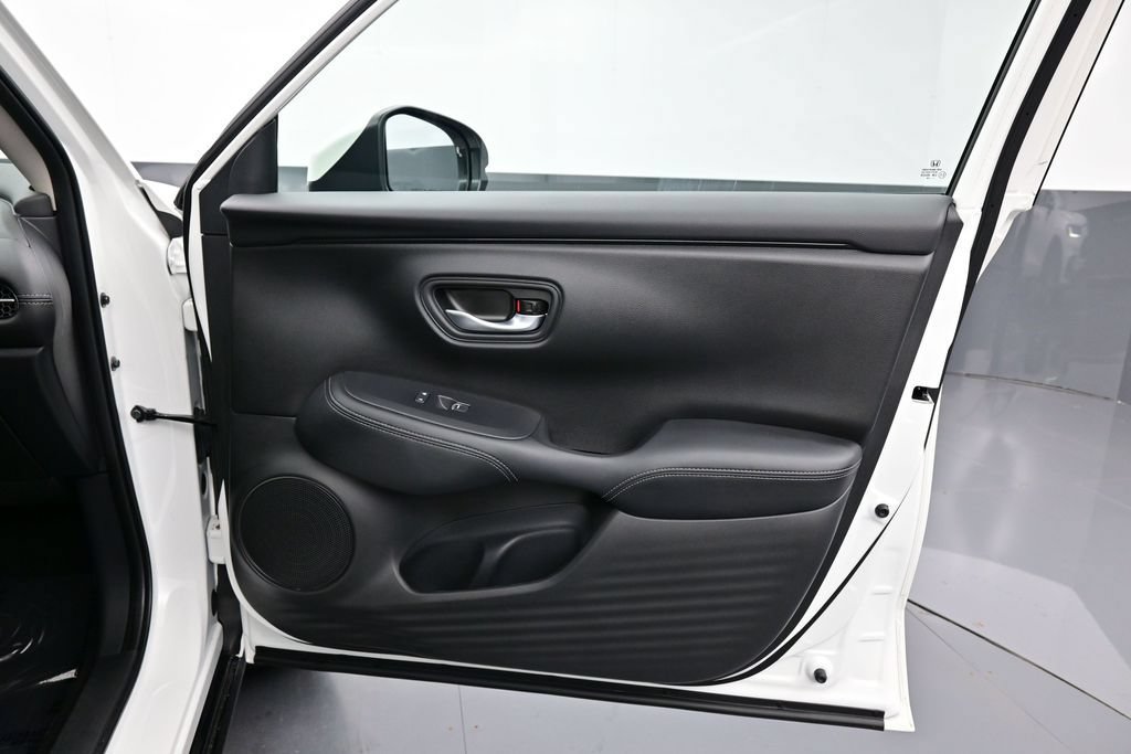 Used 2025 Honda HR-V EX-L image 33