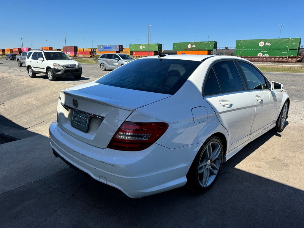 Used 2013 Mercedes-Benz C 250 C250 w/ Multimedia Pkg image 39