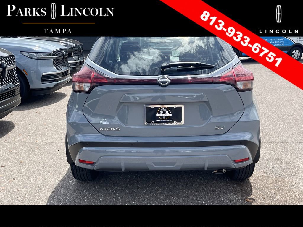 Used 2022 Nissan Kicks SV image 5