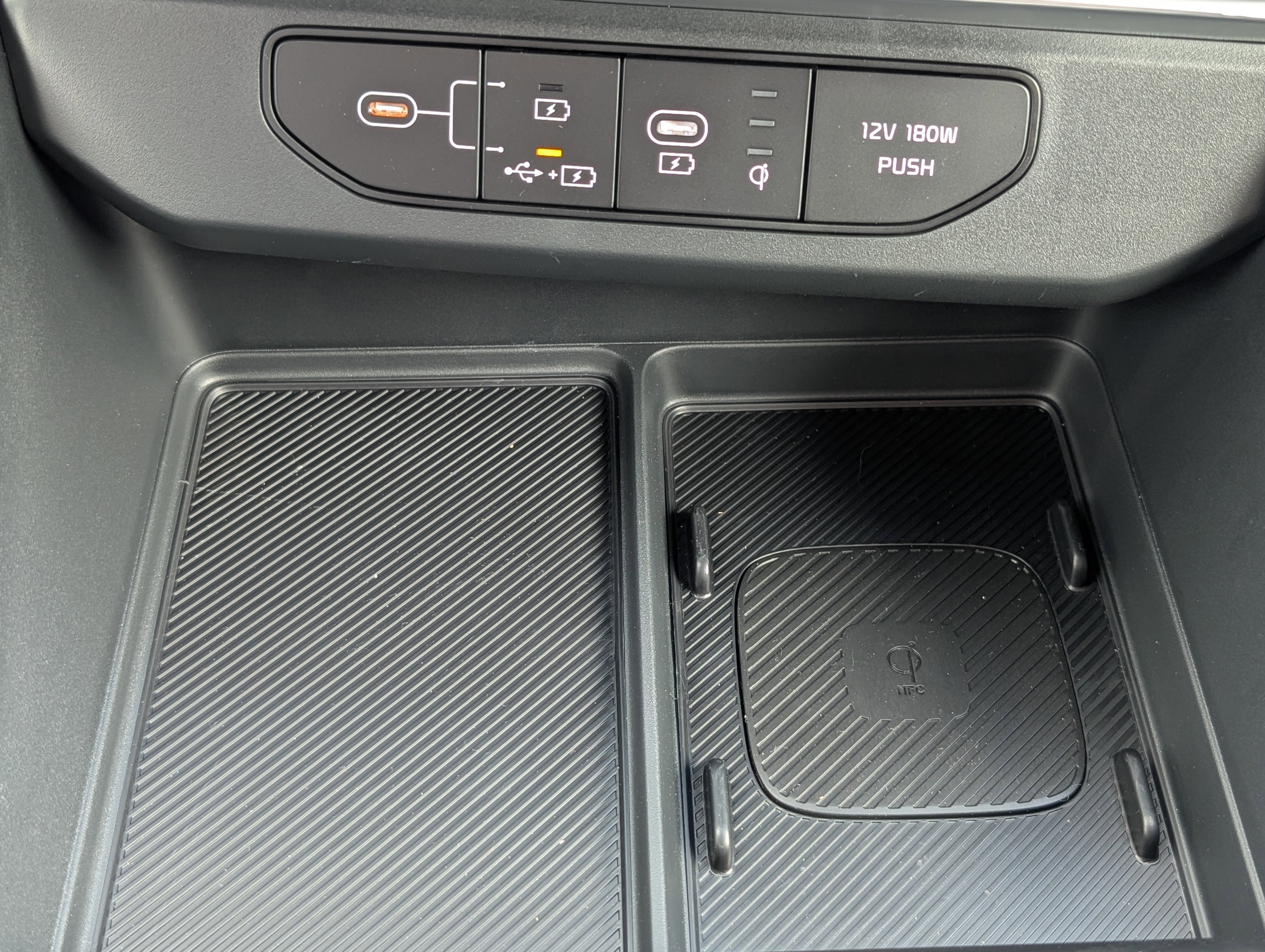 New 2026 Kia Carnival SX image 22