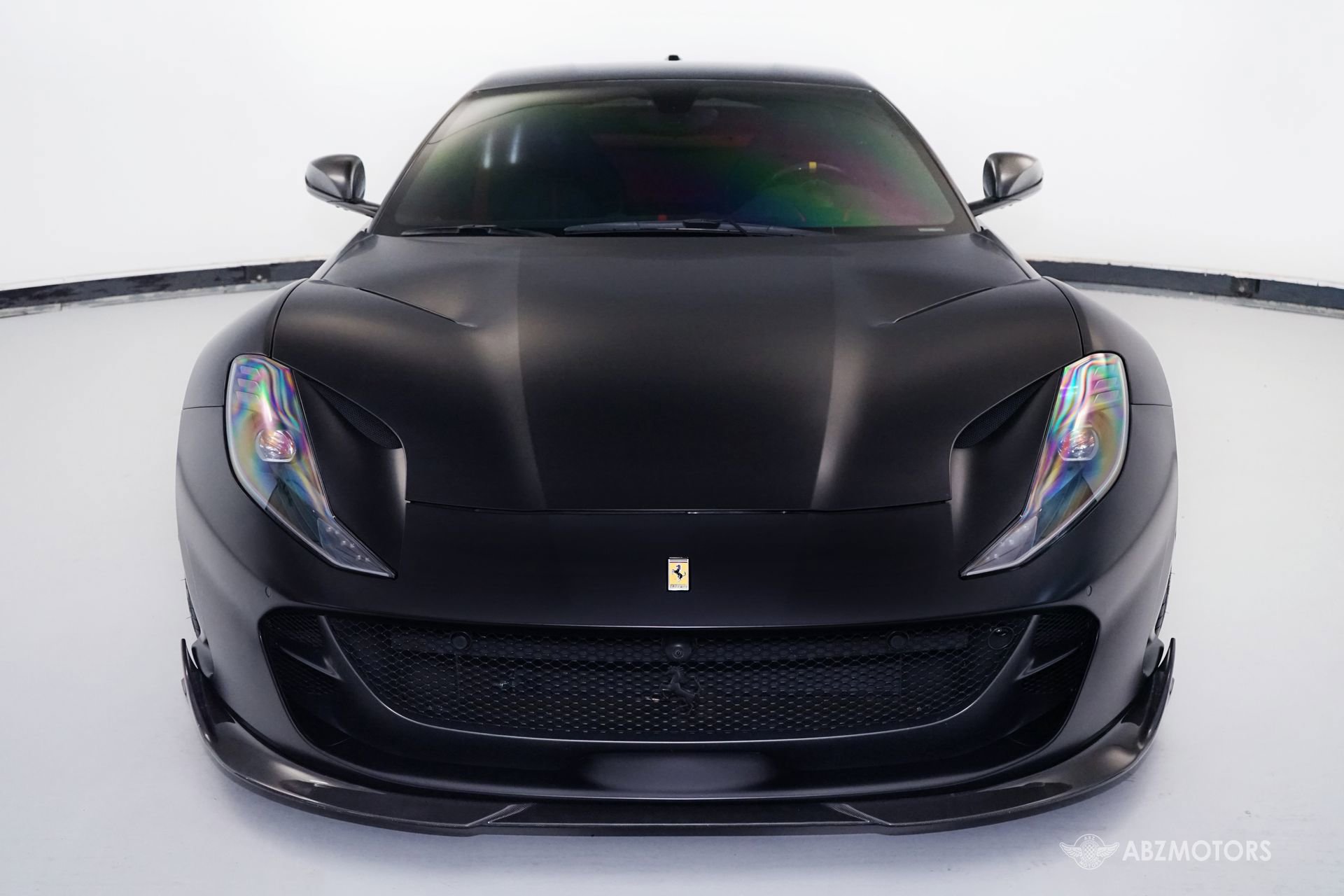 Used 2019 Ferrari 812 Superfast image 3