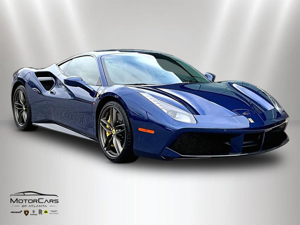 Used 2018 Ferrari 488 GTB image 2