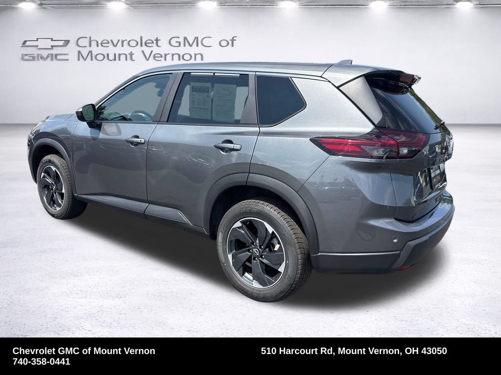 Used 2026 Nissan Rogue SV AWD/4WD image 7