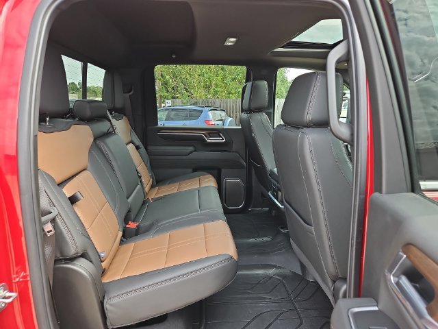 Certified 2026 Chevrolet Silverado 3500 High Country w/ High Country Premium Package AWD/4WD image 35