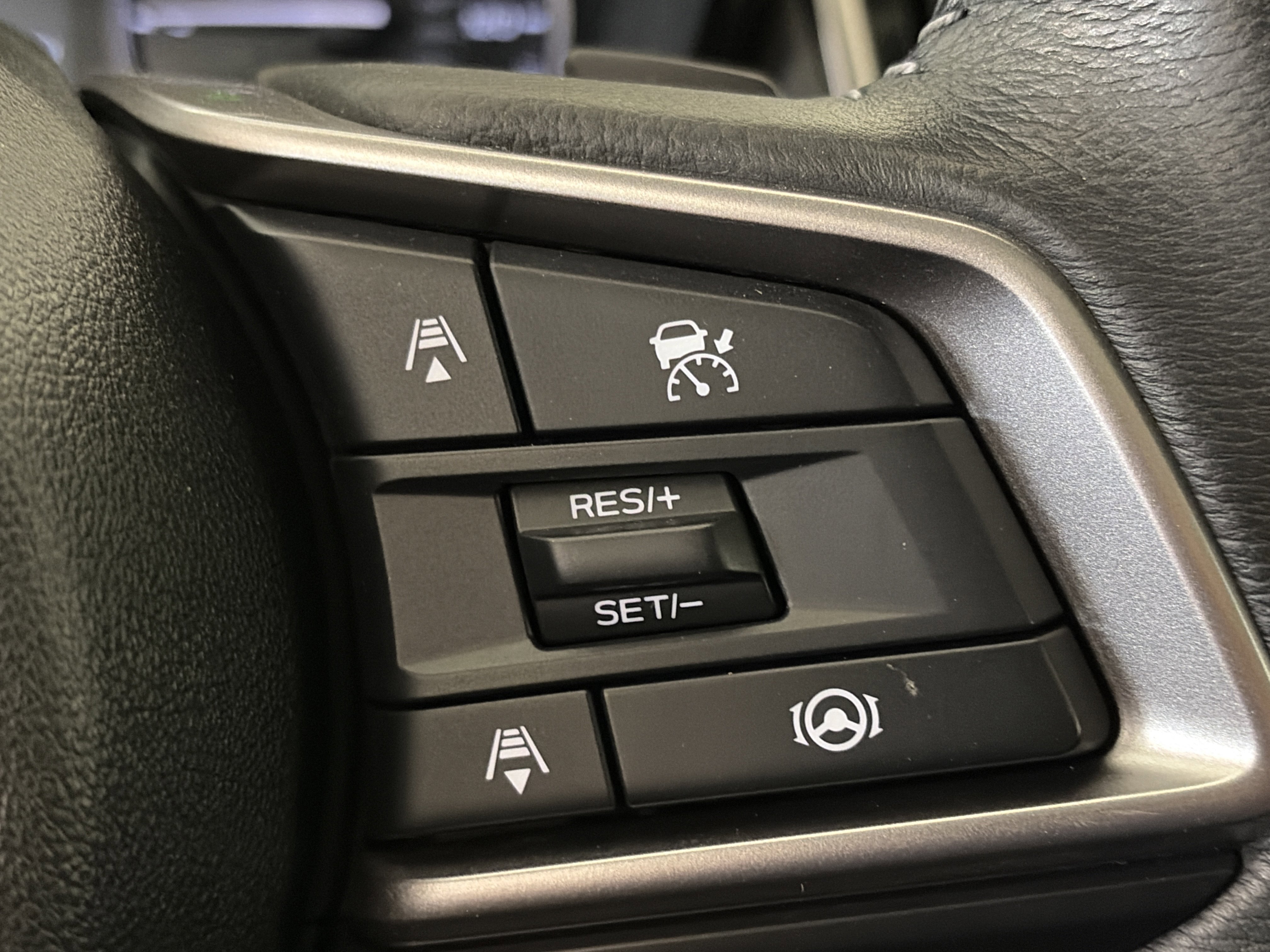 Used 2023 Subaru Outback Premium image 18