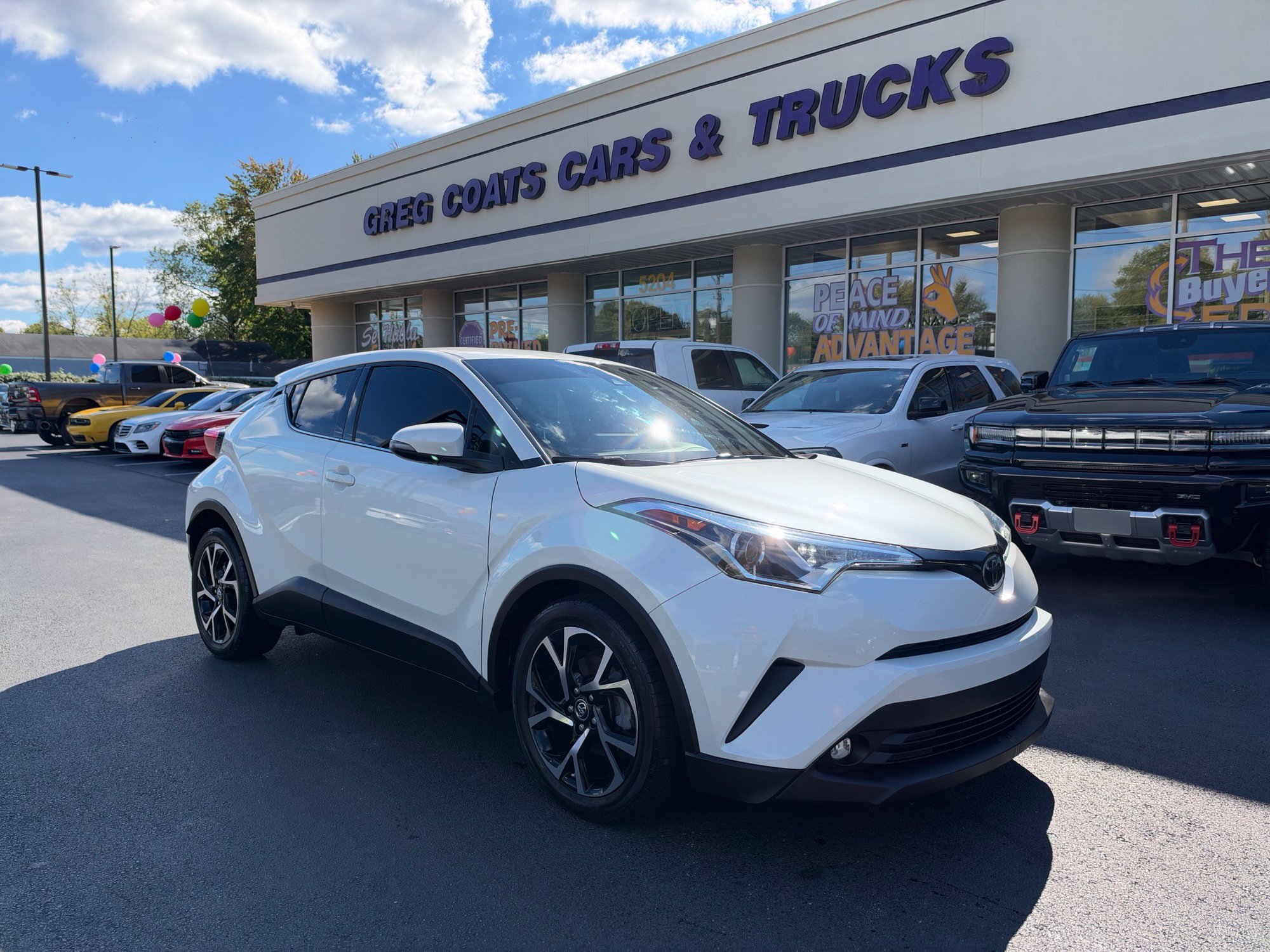 Used 2019 Toyota C-HR Limited FWD image 1