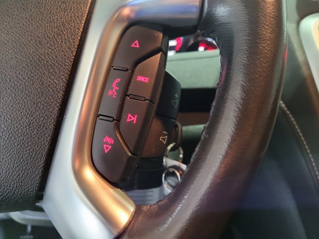 Used 2015 GMC Acadia SLE image 29