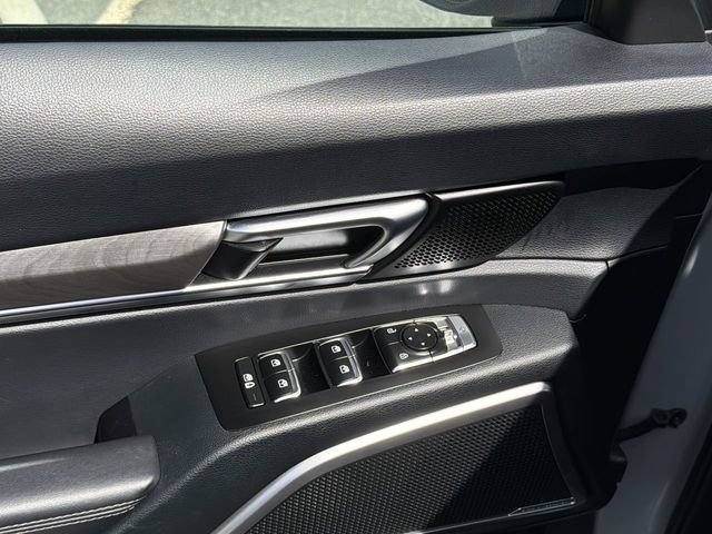 Used 2025 Kia Telluride EX X-Line AWD/4WD image 16