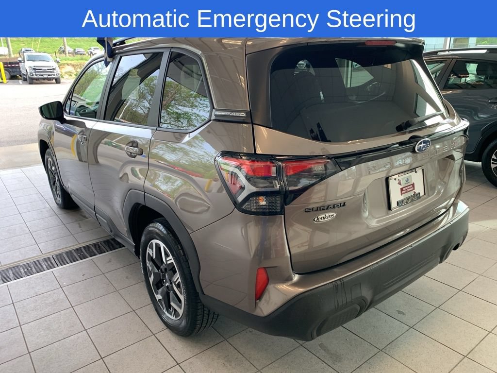 Certified 2025 Subaru Forester Premium AWD/4WD image 15