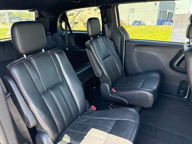 Used 2019 Dodge Grand Caravan GT FWD image 14