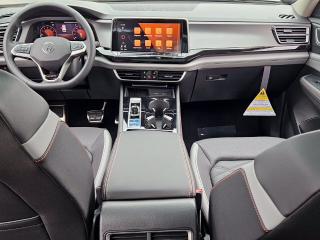 New 2026 Volkswagen Atlas Peak Edition AWD/4WD image 8