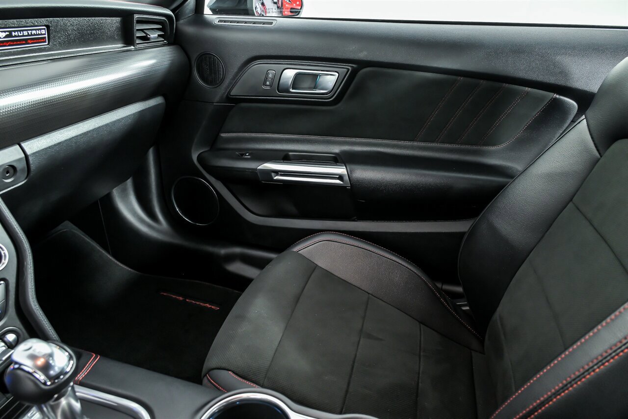 Used 2021 Ford Mustang GT Premium w/ Equipment Group 401A RWD image 35