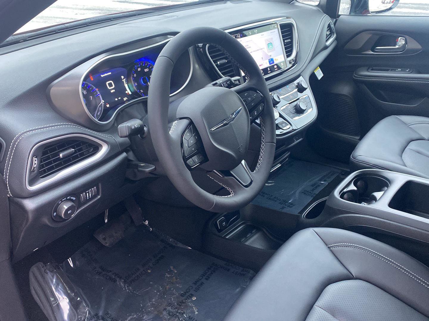 New 2026 Chrysler Pacifica Select image 6