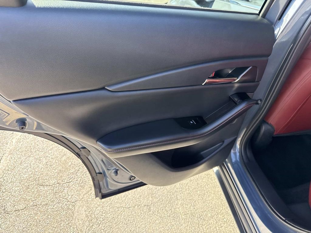 Used 2023 MAZDA CX-30 AWD 2.5 S w/ Preferred Package image 17