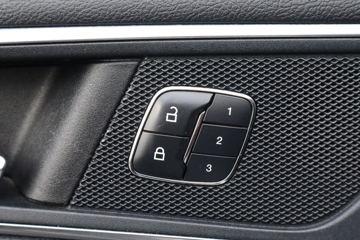 Used 2018 Ford Edge Sport w/ Equipment Group 401A image 15