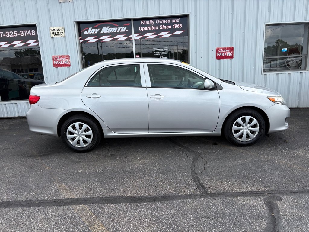 Used 2010 Toyota Corolla LE w/ All Weather Guard Pkg FWD image 2