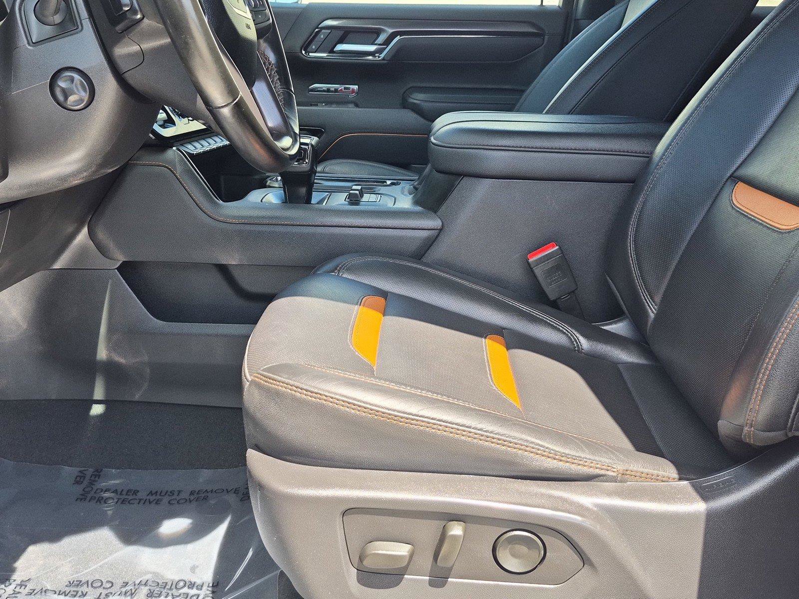 Used 2025 GMC Sierra 1500 AT4 AWD/4WD image 18