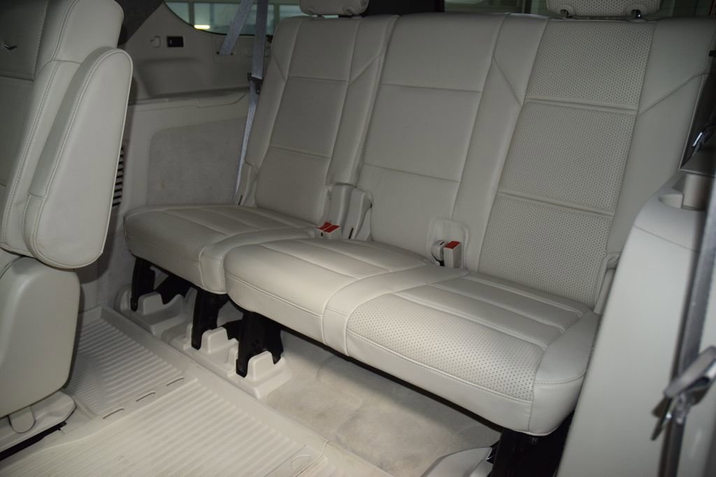 Used 2024 Cadillac Escalade ESV Sport Platinum w/ LPO, ONYX Package AWD/4WD image 46