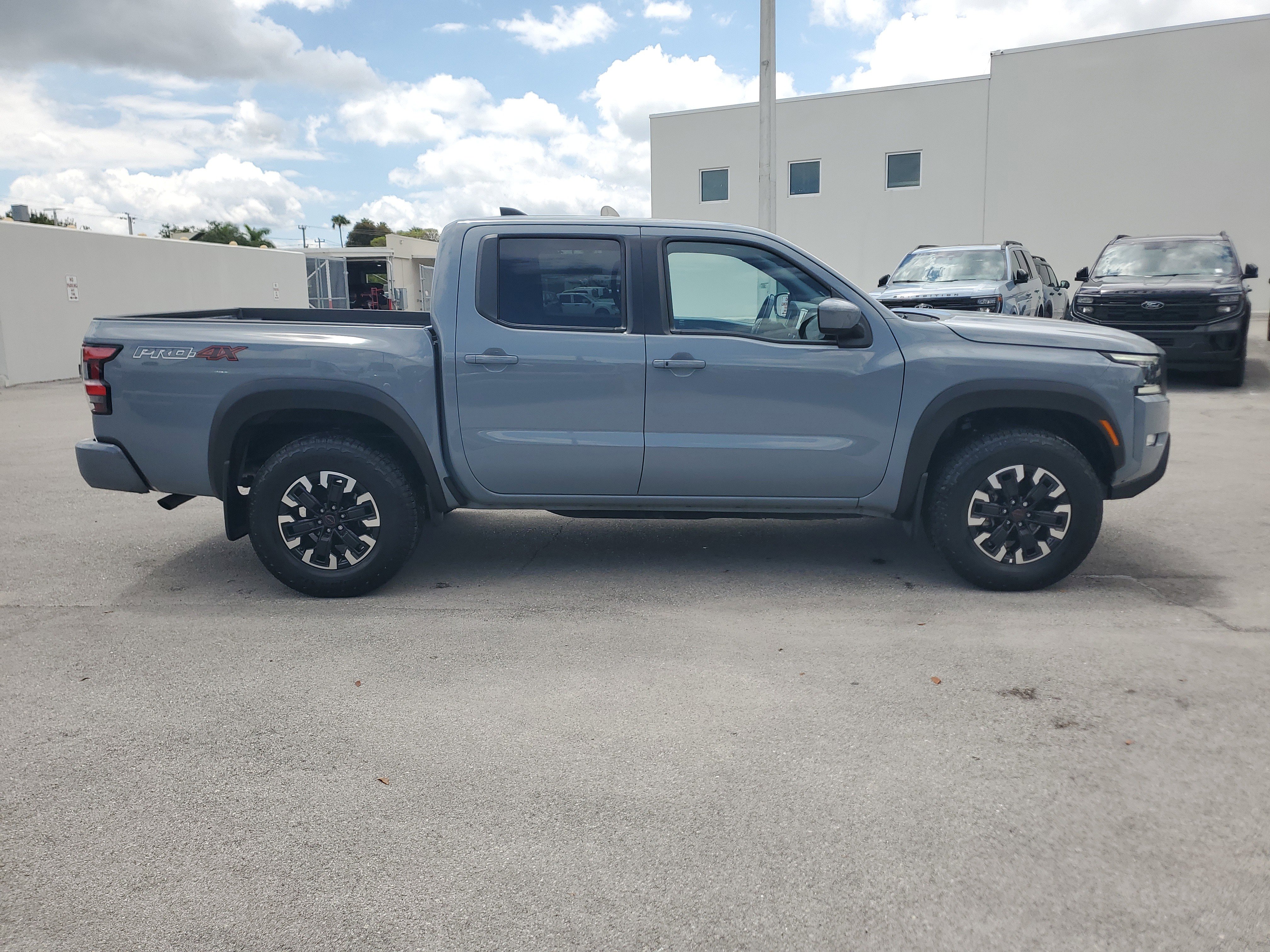 Certified 2024 Nissan Frontier PRO-4X w/ Off-Road Protection Package AWD/4WD image 4