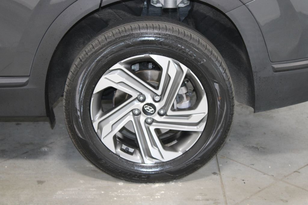 Used 2023 Hyundai Santa Fe SE AWD/4WD image 14