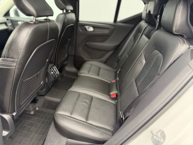 Used 2024 Volvo XC40 B5 Plus w/ Climate Package AWD/4WD image 22