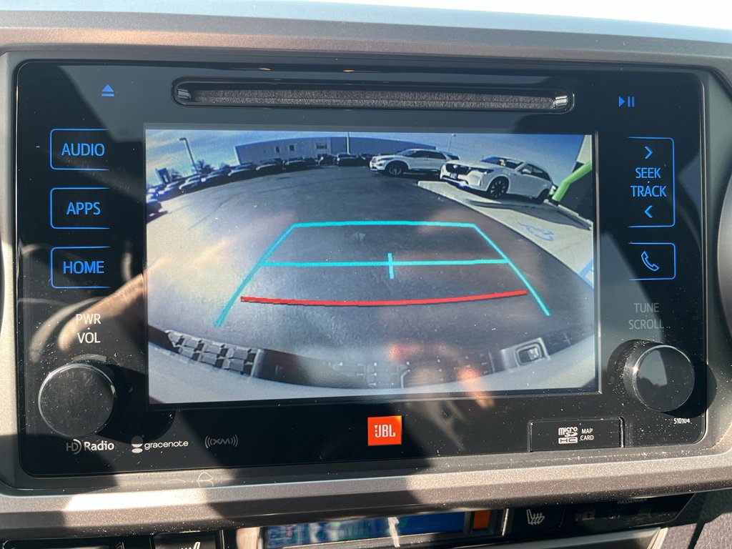 Used 2017 Toyota Tacoma Limited image 34