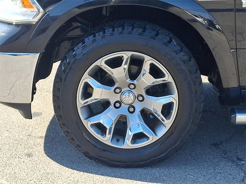 Used 2015 RAM 1500 Limited image 10