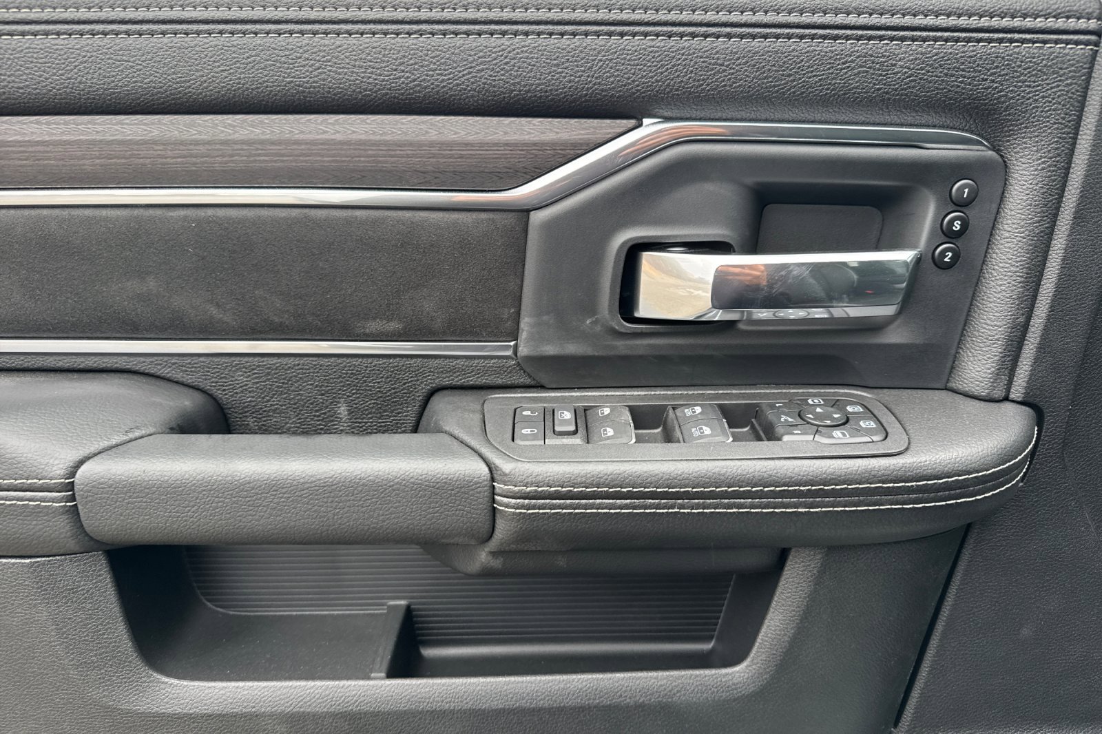 New 2026 RAM 3500 Laramie image 10