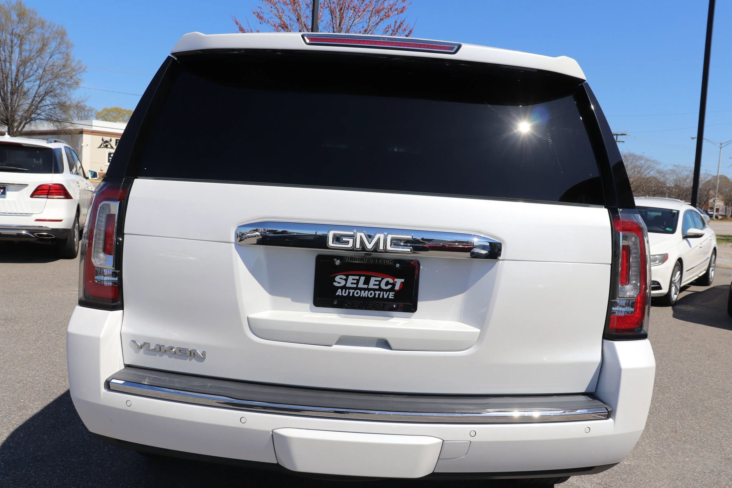 Used 2019 GMC Yukon Denali w/ Denali Ultimate Package image 17