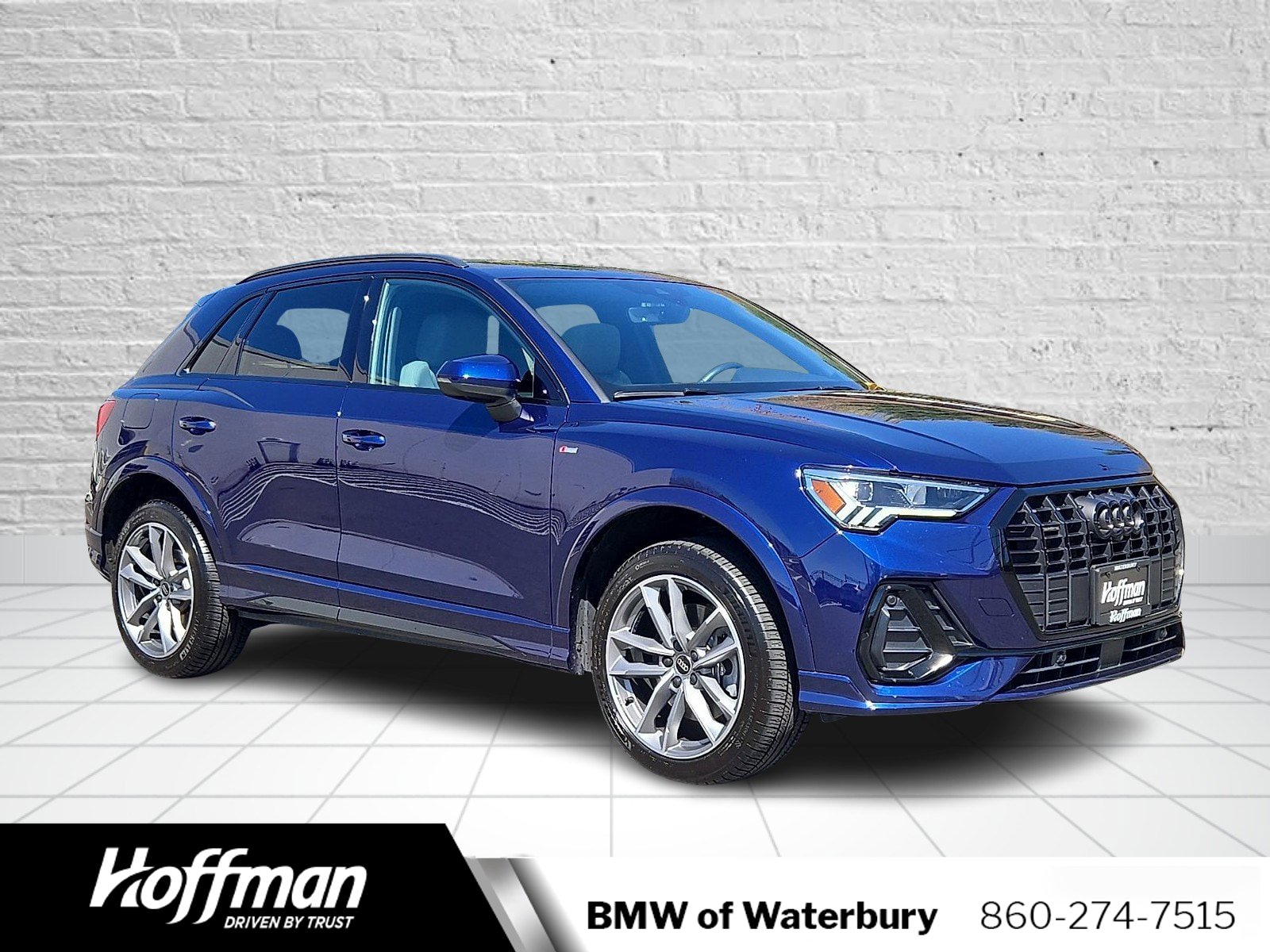 Used 2024 Audi Q3 2.0T Premium Plus w/ Premium Plus Package AWD/4WD image 1