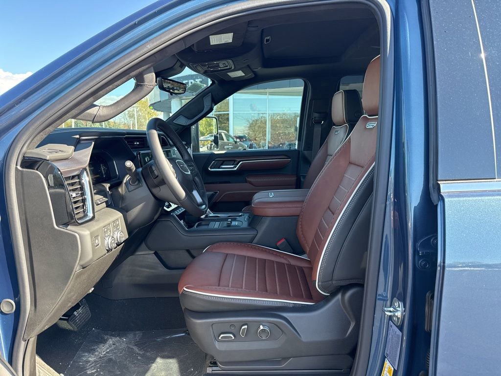 New 2026 GMC Sierra 2500 Denali Ultimate image 9
