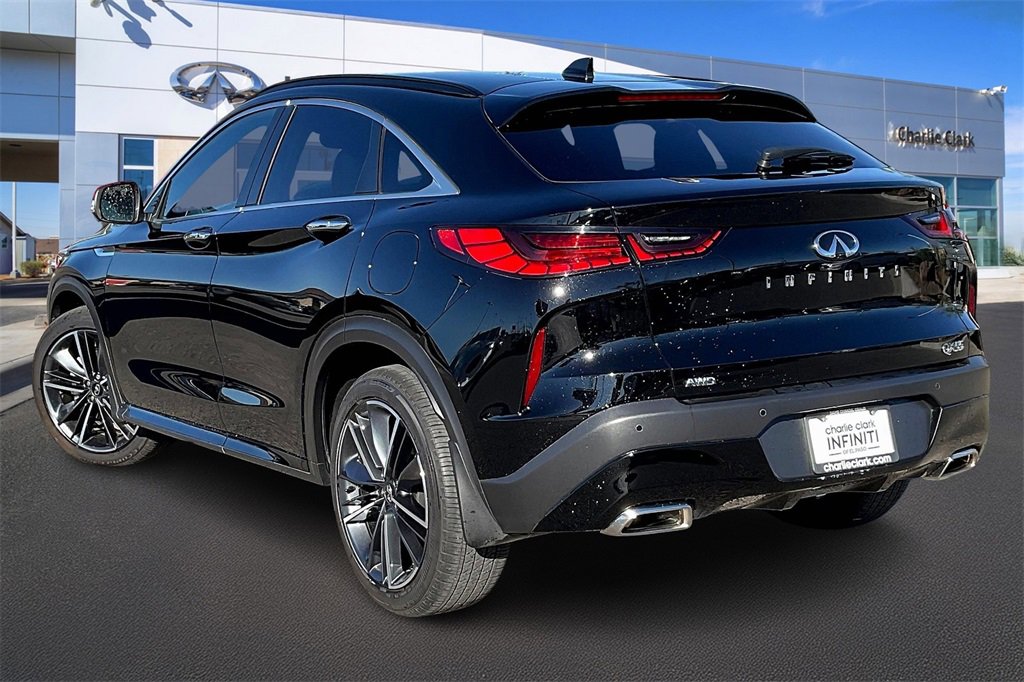 Used 2025 INFINITI QX55 Luxe w/ Cargo Package image 13