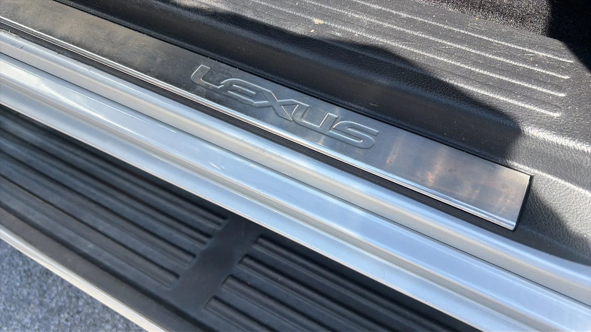 Used 2010 Lexus GX 460 image 27