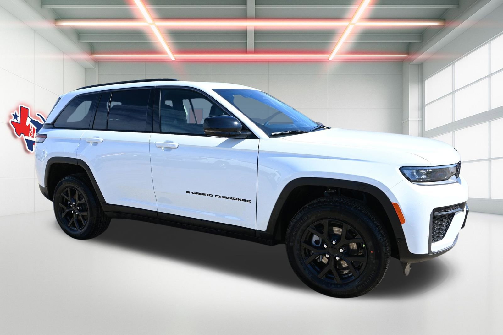 New 2026 Jeep Grand Cherokee Laredo image 5