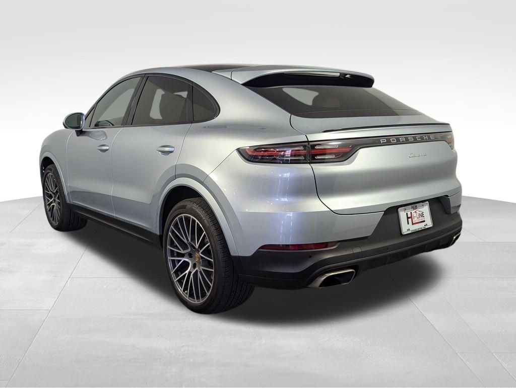 Used 2022 Porsche Cayenne Coupe image 20