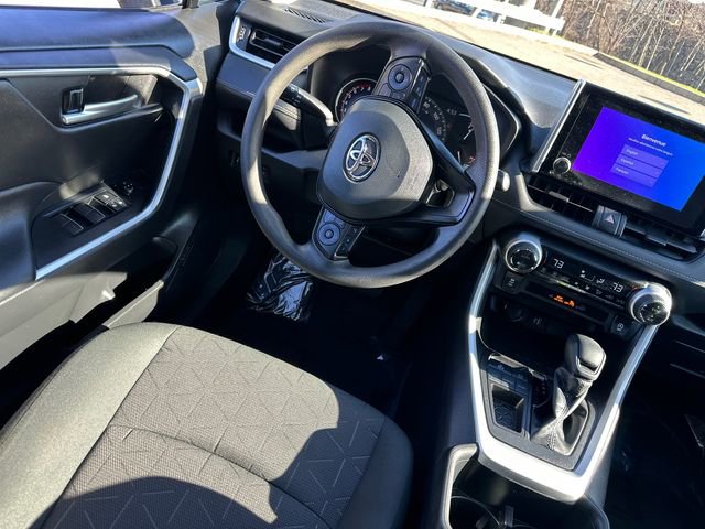 Certified 2023 Toyota RAV4 XLE FWD image 24