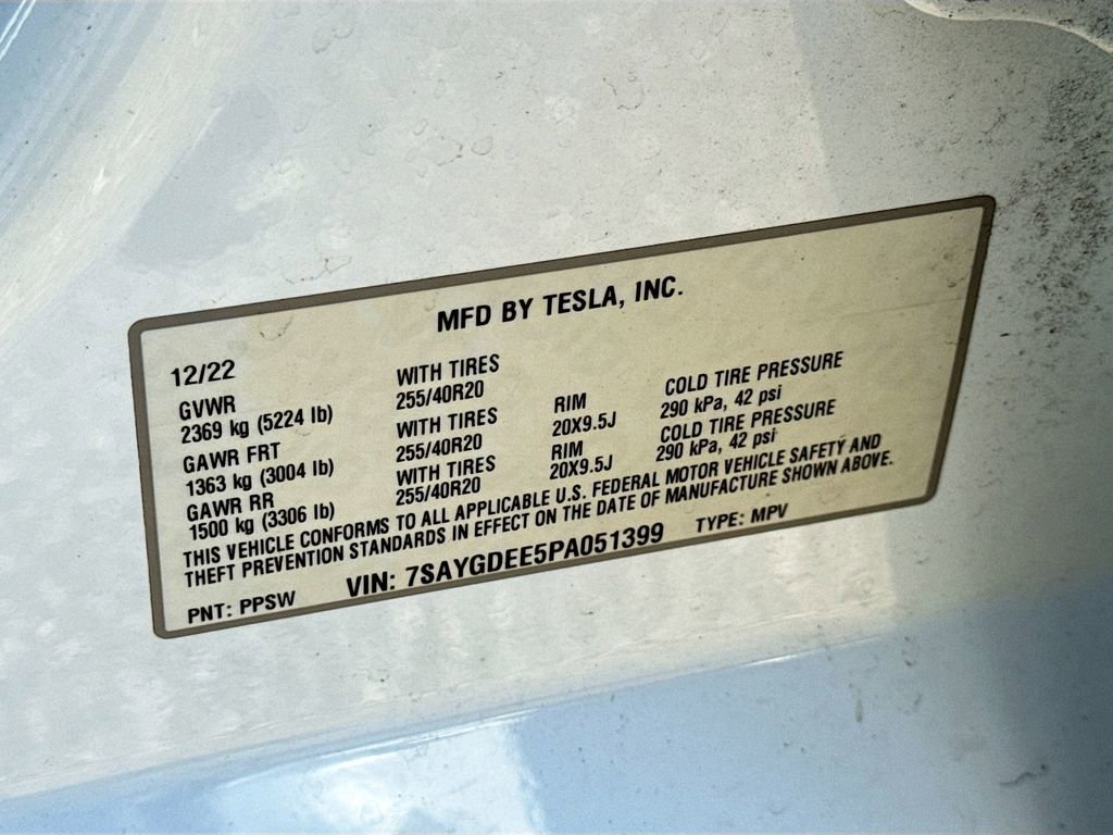 Used 2023 Tesla Model Y Long Range image 42