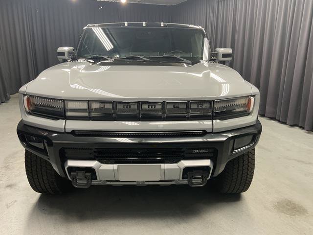 Used 2024 GMC Hummer EV 2X w/ LPO, Illumination Package AWD/4WD image 9