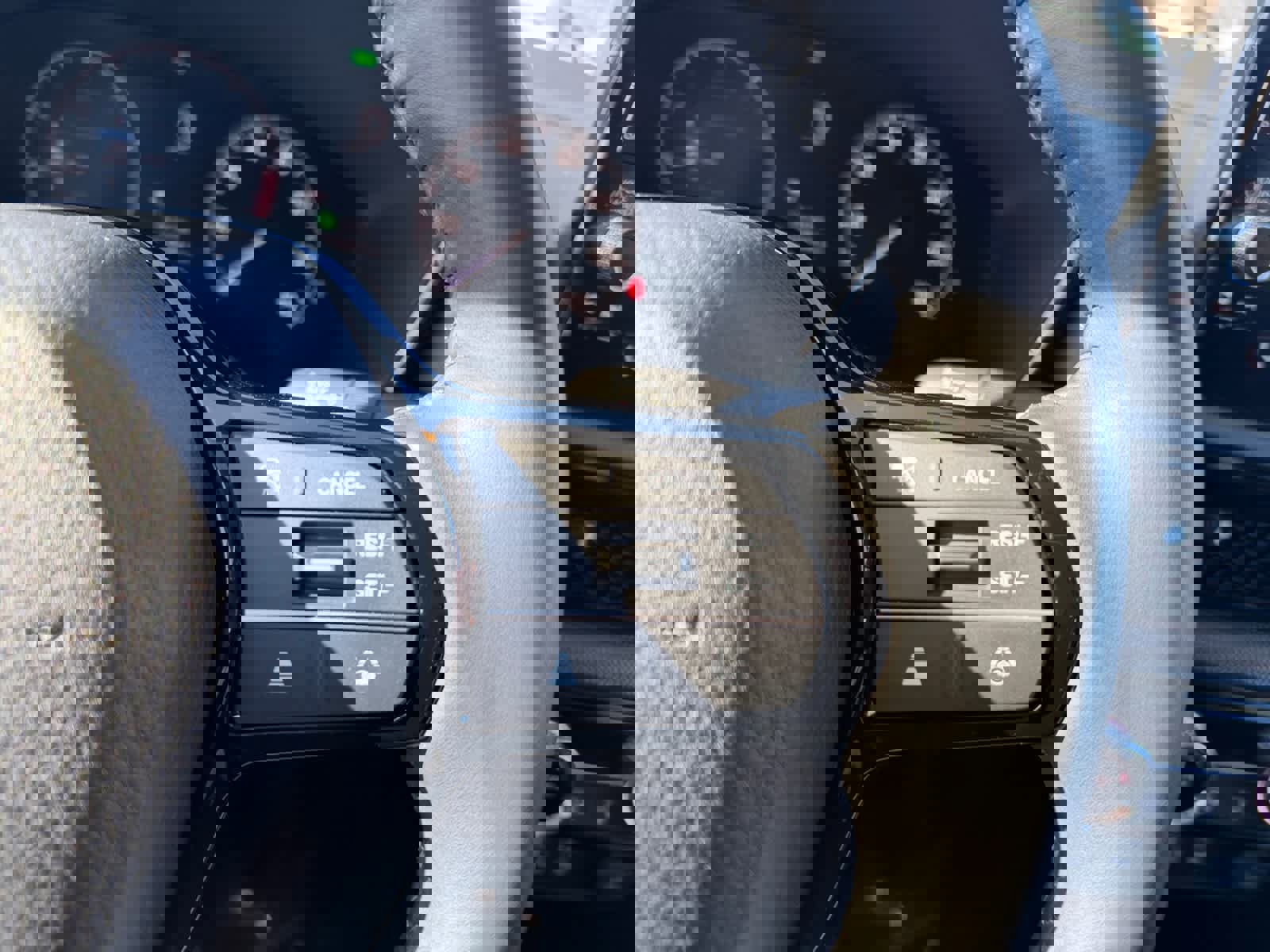 Used 2024 Honda CR-V EX-L image 22