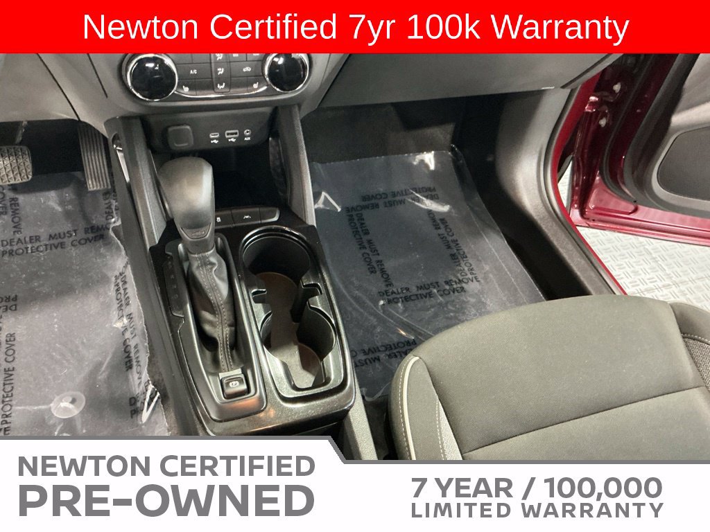 Used 2023 Chevrolet TrailBlazer LT FWD image 12