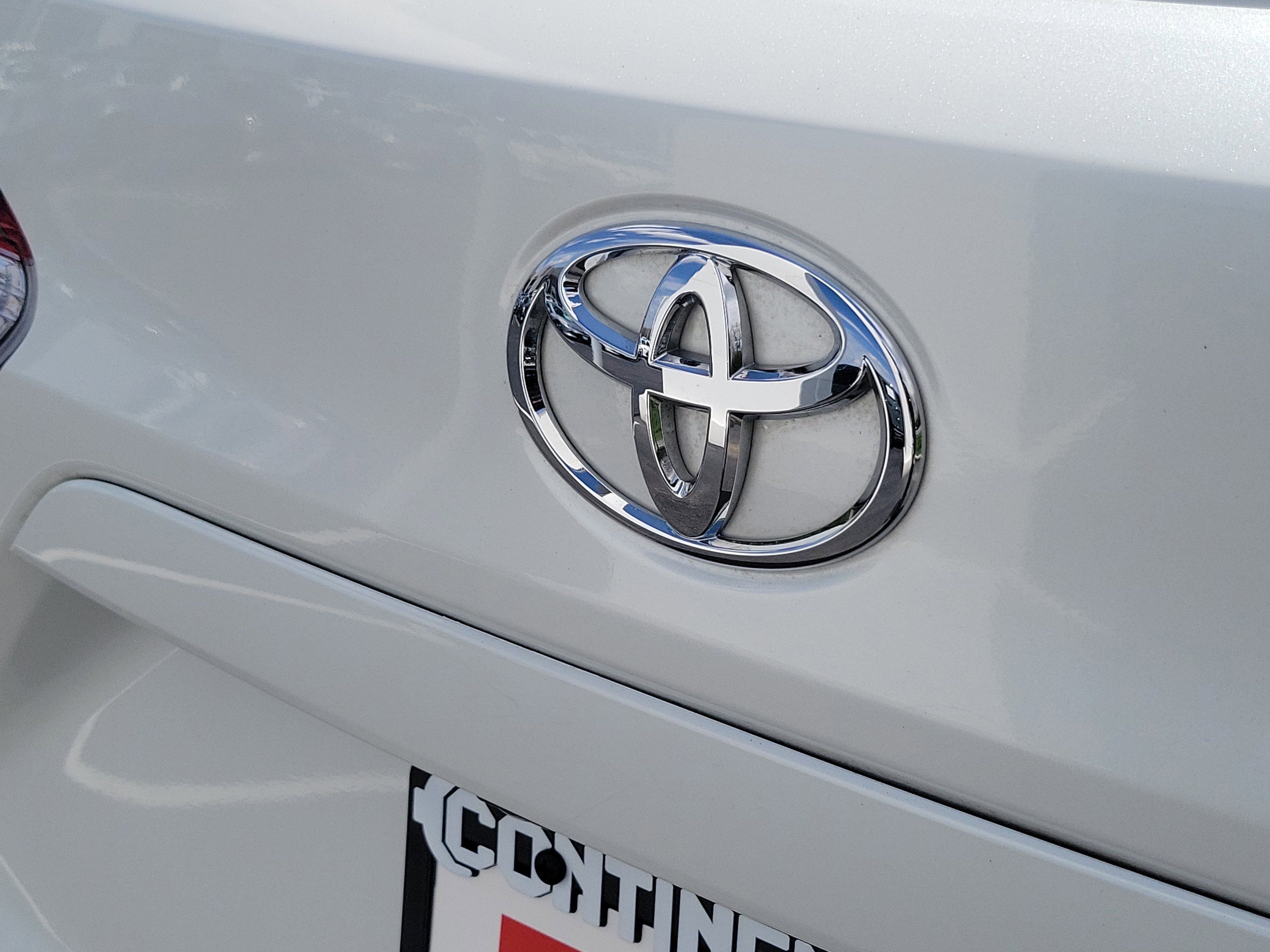 Certified 2023 Toyota Corolla Cross L AWD/4WD image 7