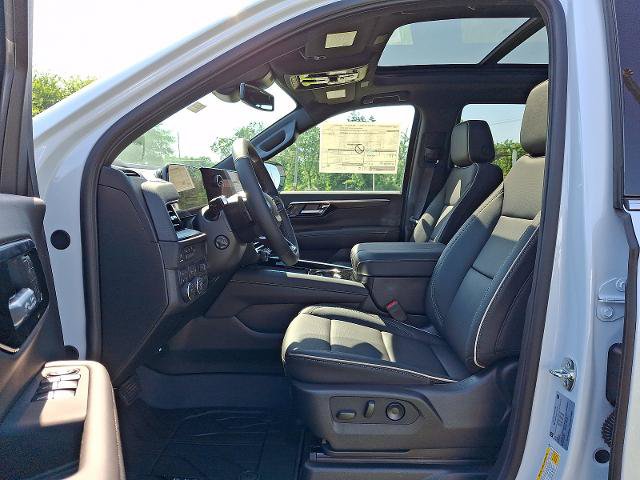 New 2026 Chevrolet Tahoe Premier w/ Sun And Tow Package AWD/4WD image 8