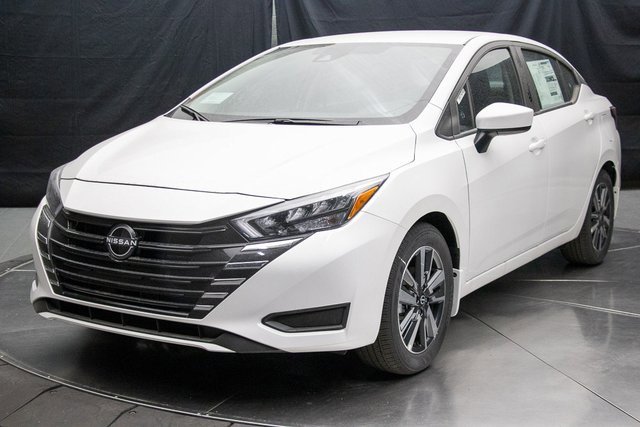 New 2025 Nissan Versa SV w/ Trunk Package image 6