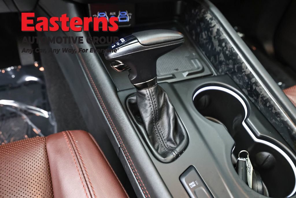Used 2024 Dodge Durango R/T AWD/4WD image 13