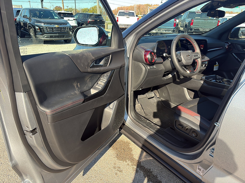 New 2027 Chevrolet Equinox RS w/ Convenience Package III AWD/4WD image 10