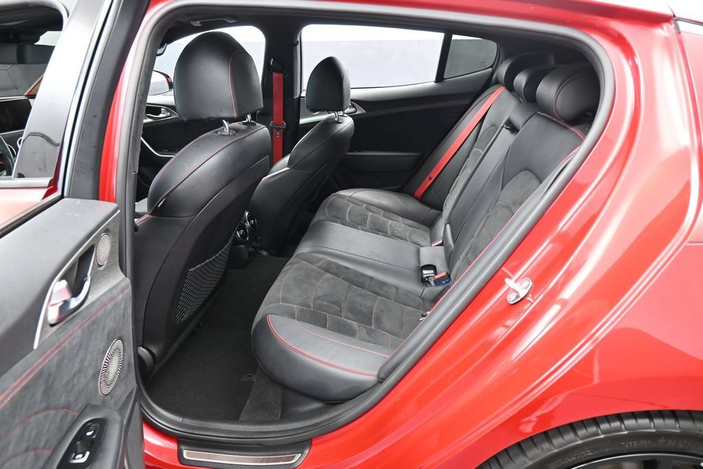 Used 2023 Kia Stinger GT2 AWD/4WD image 40