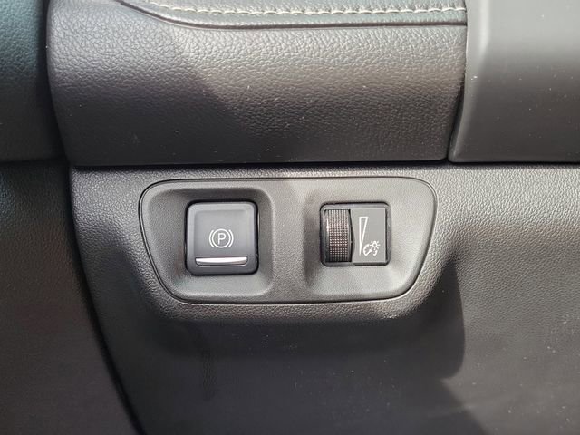 Used 2018 GMC Acadia SLT image 28